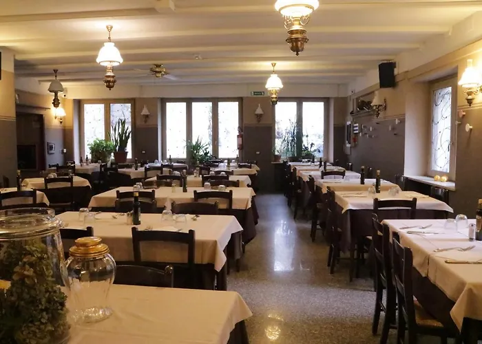 Отель Ristorante Sole 2*